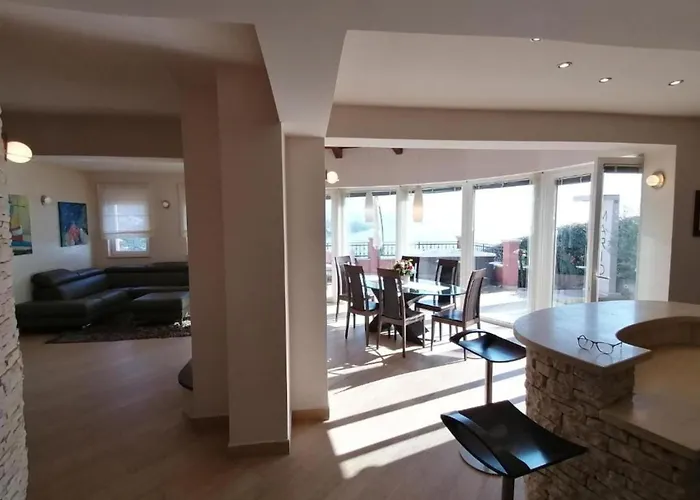 Marid - Three Bedroom * 오파티아