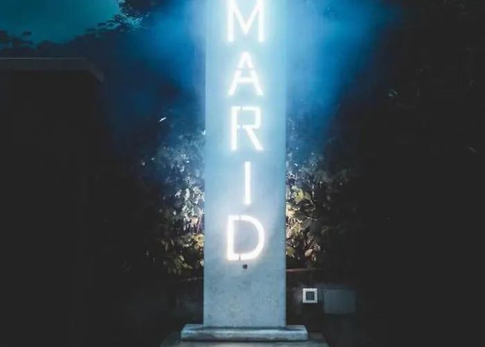 아파트 Marid - Three Bedroom 오파티아