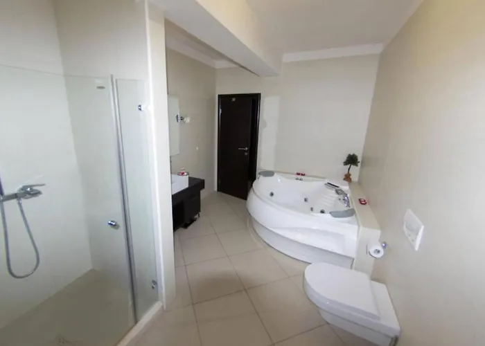 Marid - Three Bedroom 아파트