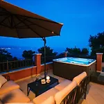 Apartment Marid - Three Bedroom Opatija