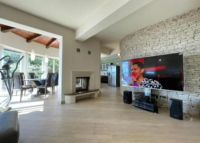 Marid - Three Bedroom Апартаменты